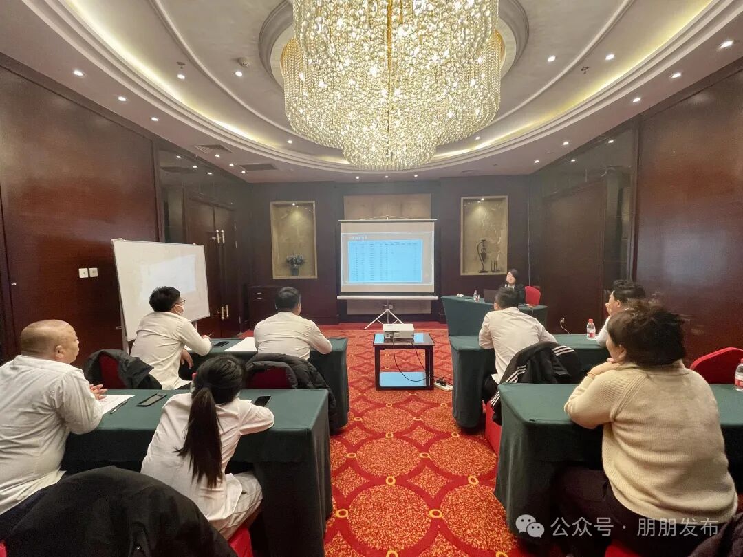 【朋朋修脚】朋朋修脚营口分公司专项培训，解锁服务+业绩双提升密码