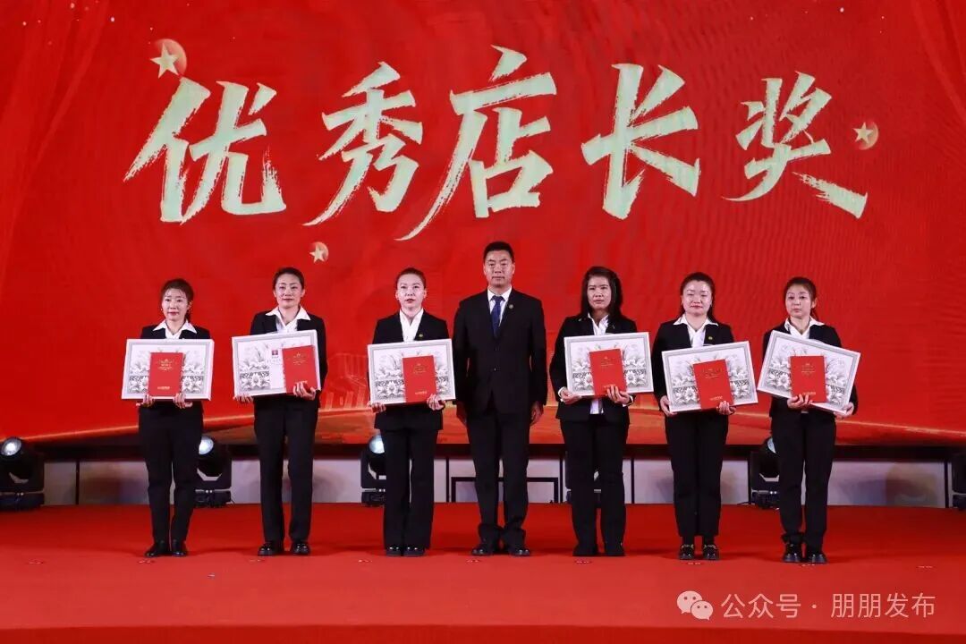 1767497688780570.jpg ec293eb00d8424e1b3216ea613158bb9.jpg